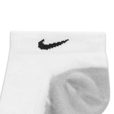 Nike Everyday Max Cushioned Training No-Show Socks (3 Pairs), White